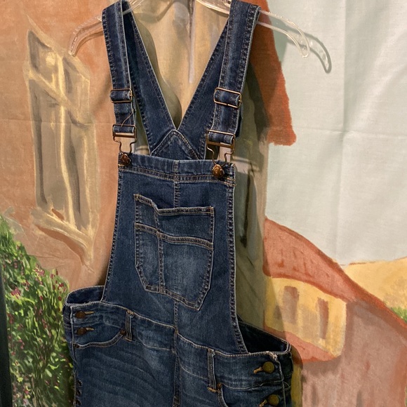 Blue Spice denim overall shorts - Picture 2 of 9